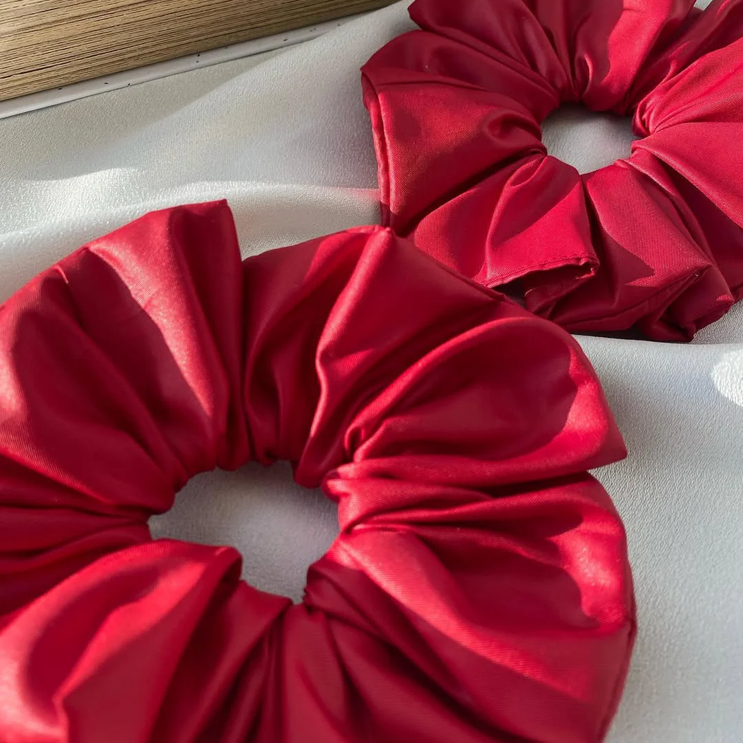 Red Silk Scrunchie - 2 pack - Image 5